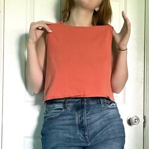red/orange basic cropped tank